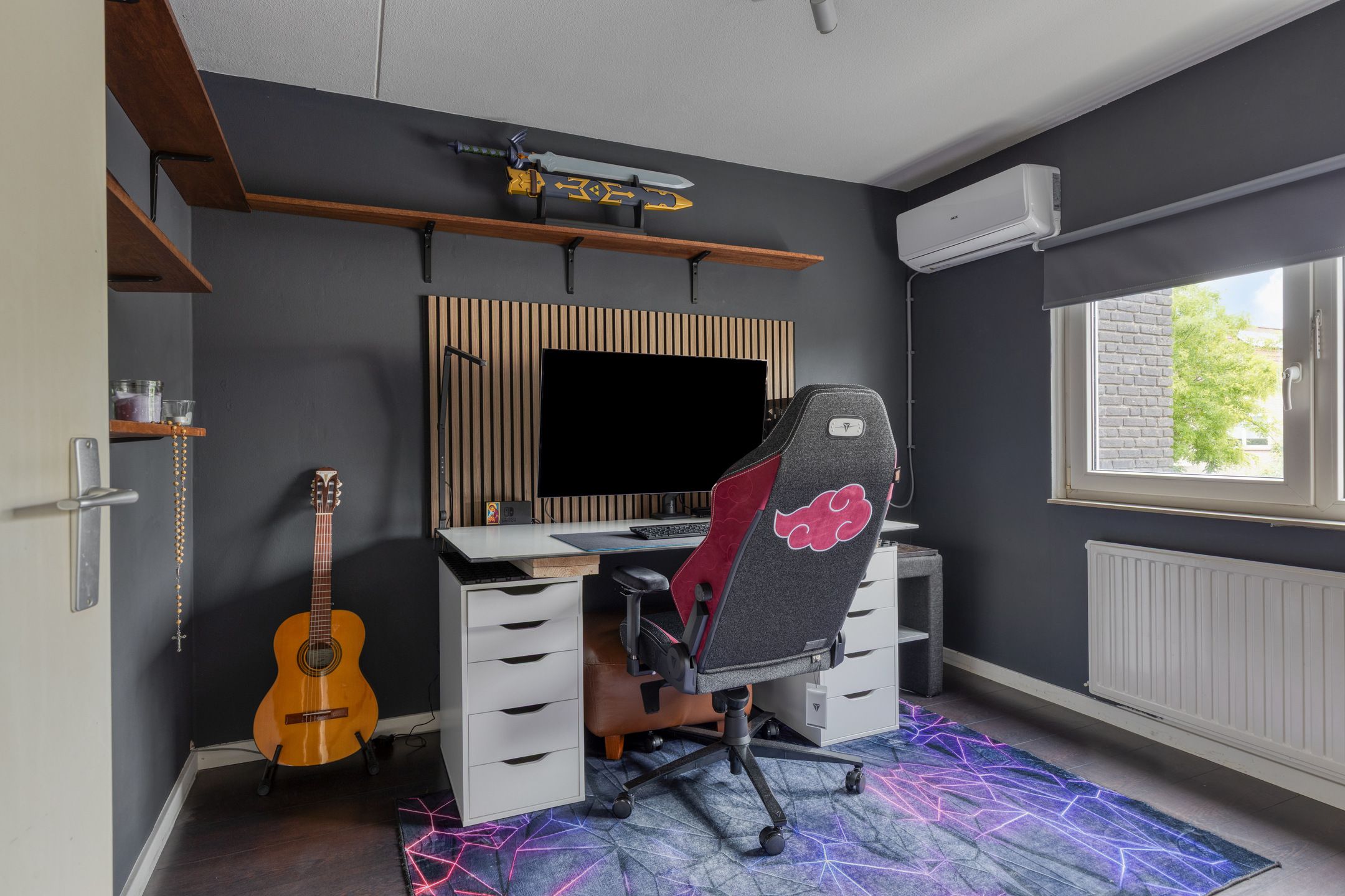 Photo 12 of Lindenberghstraat 17