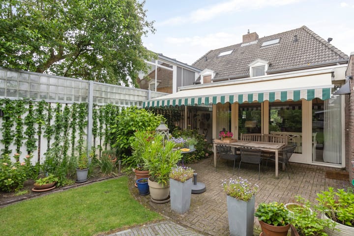 Foto 37 van Kerkstraat 74-A