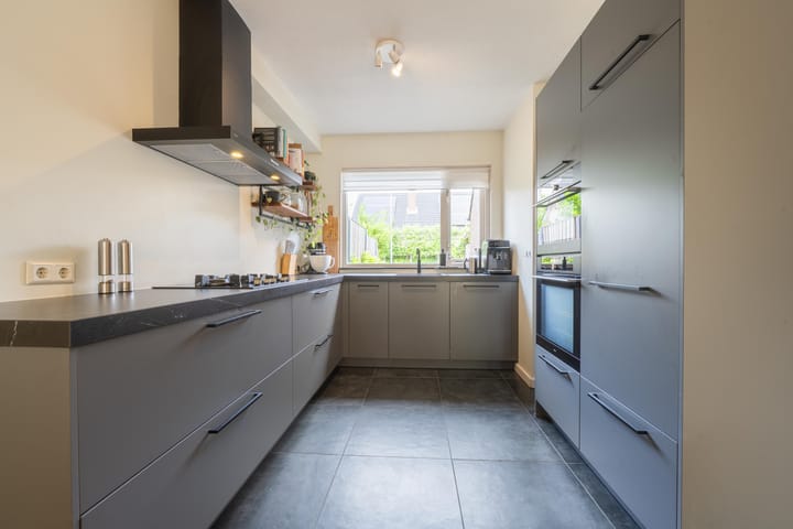 Foto 25 van Veertien Hond 110