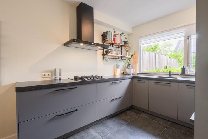 Foto 26 van Veertien Hond 110