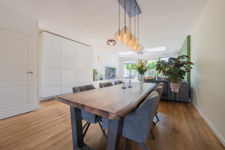 Foto 14 van Veertien Hond 110