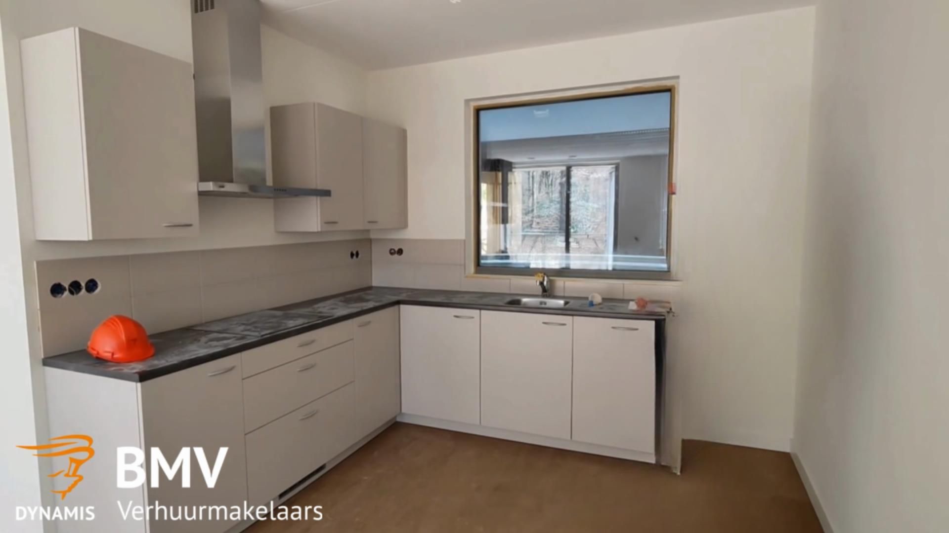 Foto 9 van Velperweg 143-15