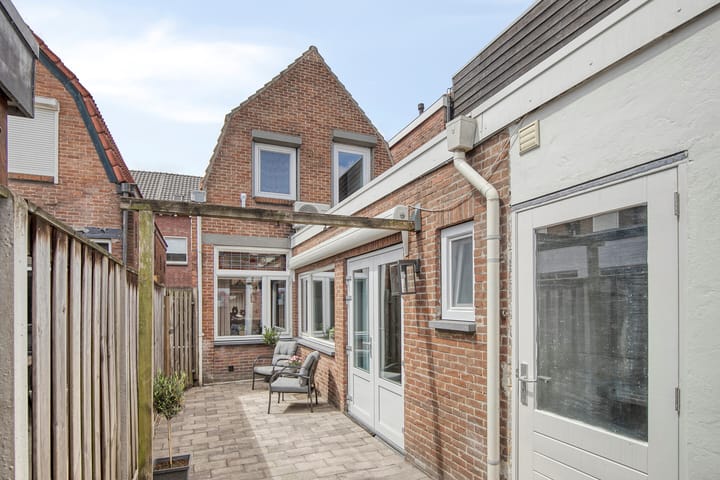 Foto 43 van Boomgaardstraat 3-A