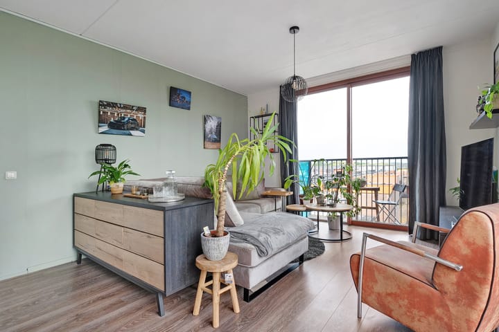 Foto 11 van Porporastraat 142