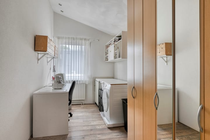 Foto 16 van Van Tussenbroekstraat 2