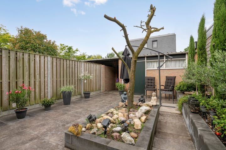 Foto 20 van Van Tussenbroekstraat 2