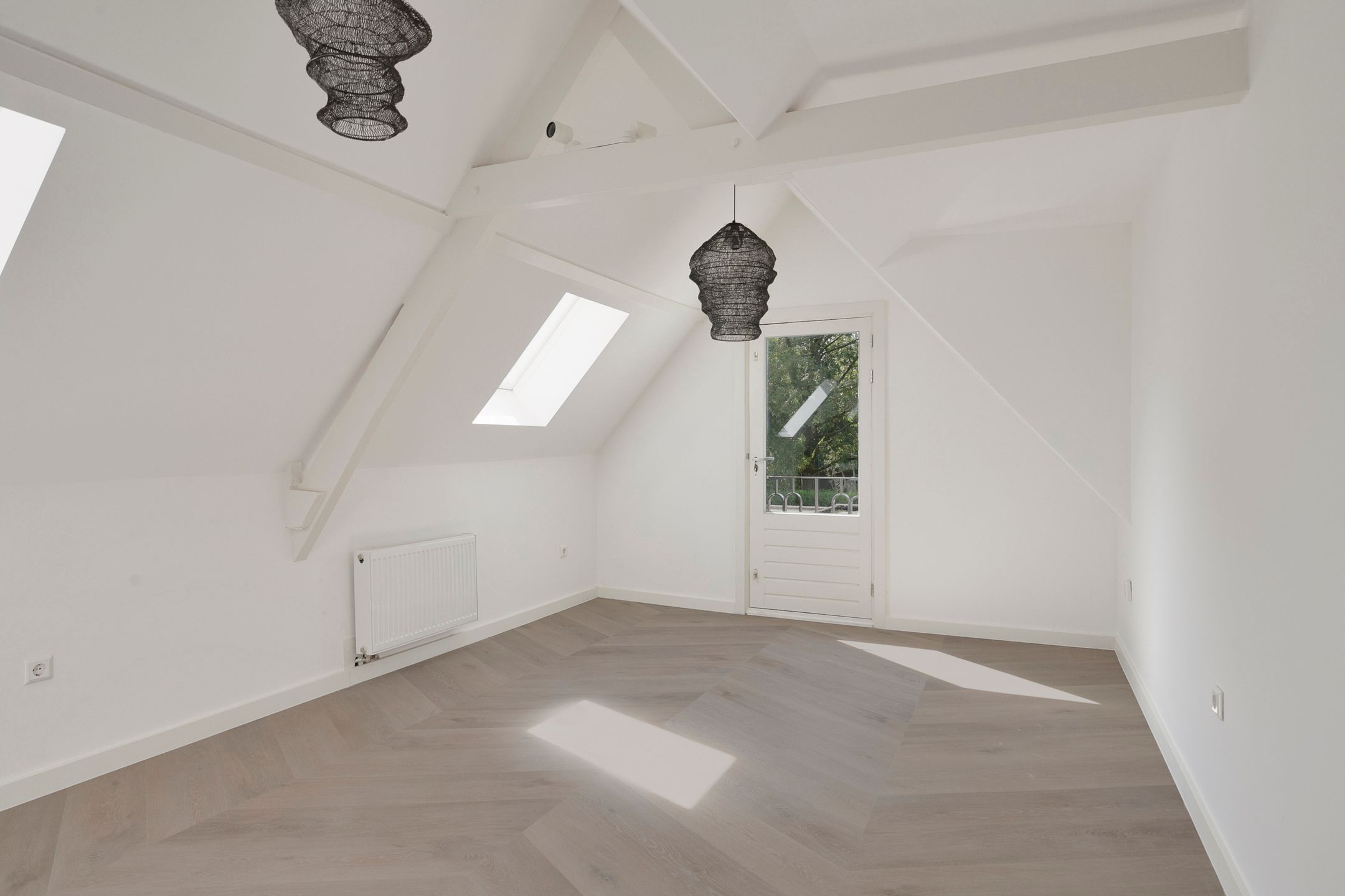 Foto 24 van Burgerhoutsestraat 36