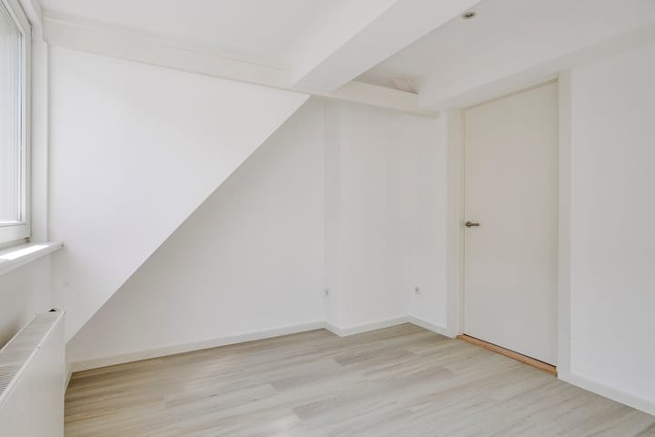 Foto 33 van Burgerhoutsestraat 36