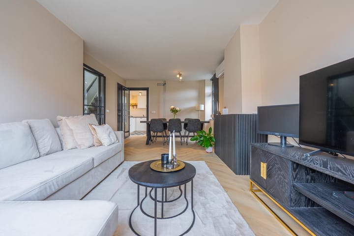 Photo 19 of Binnenhoek 58