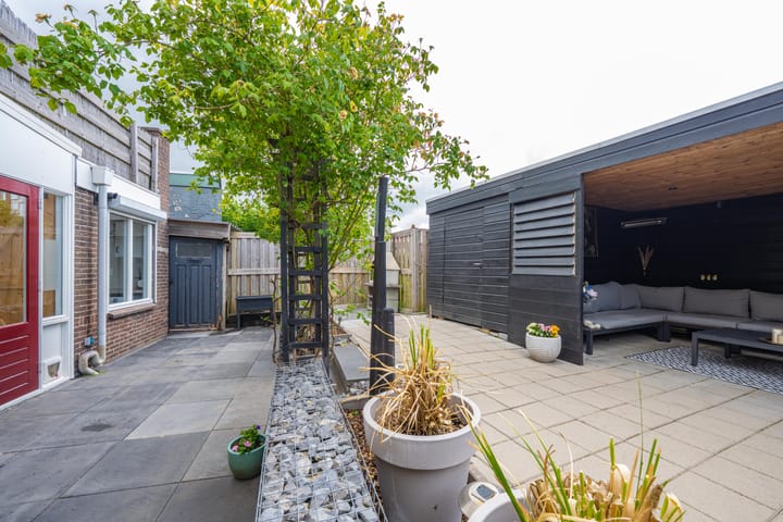 Photo 39 of Binnenhoek 58