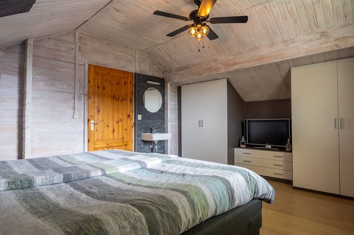 Foto 24 van Jacobshiem 15