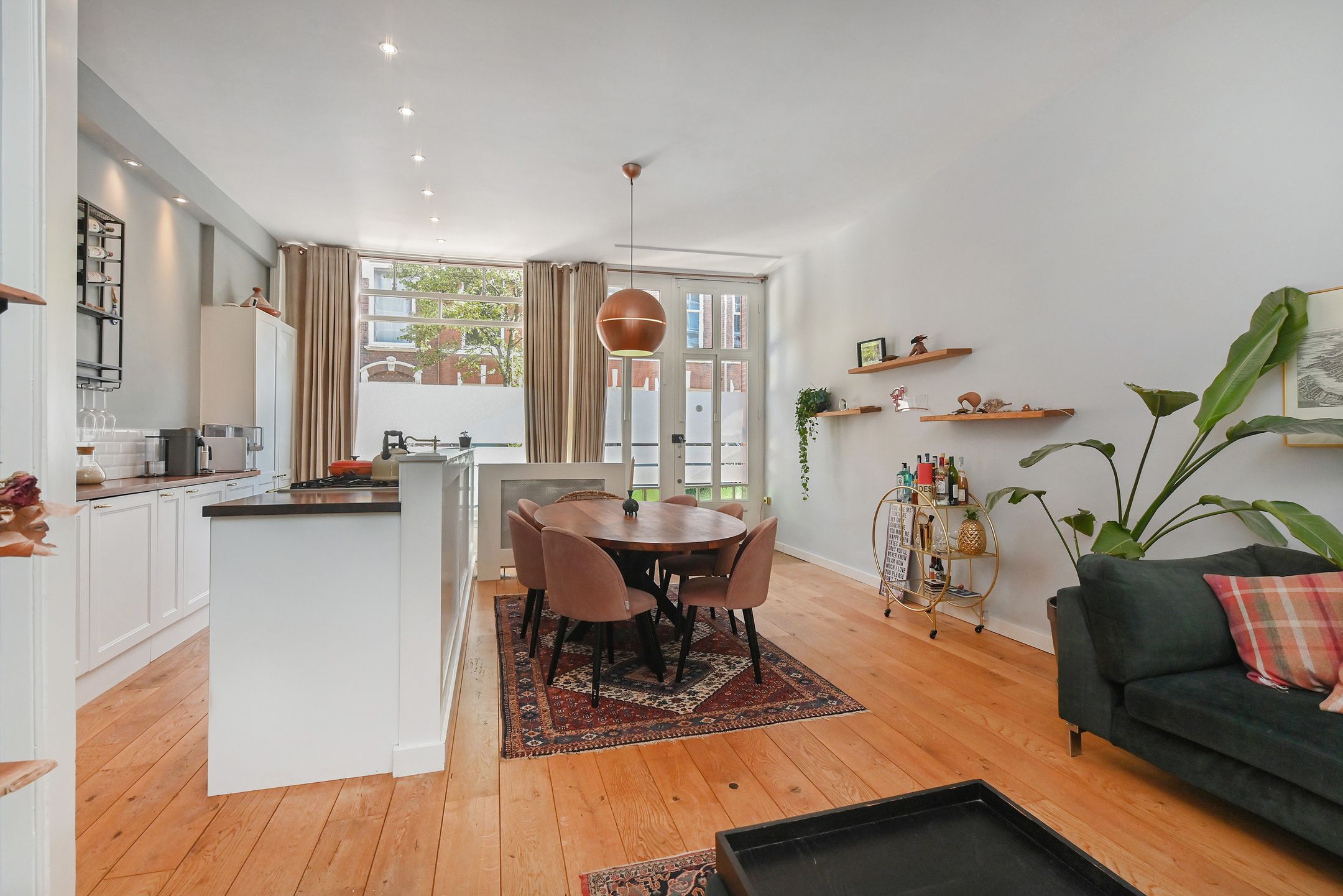 Photo 9 of Obrechtstraat 250