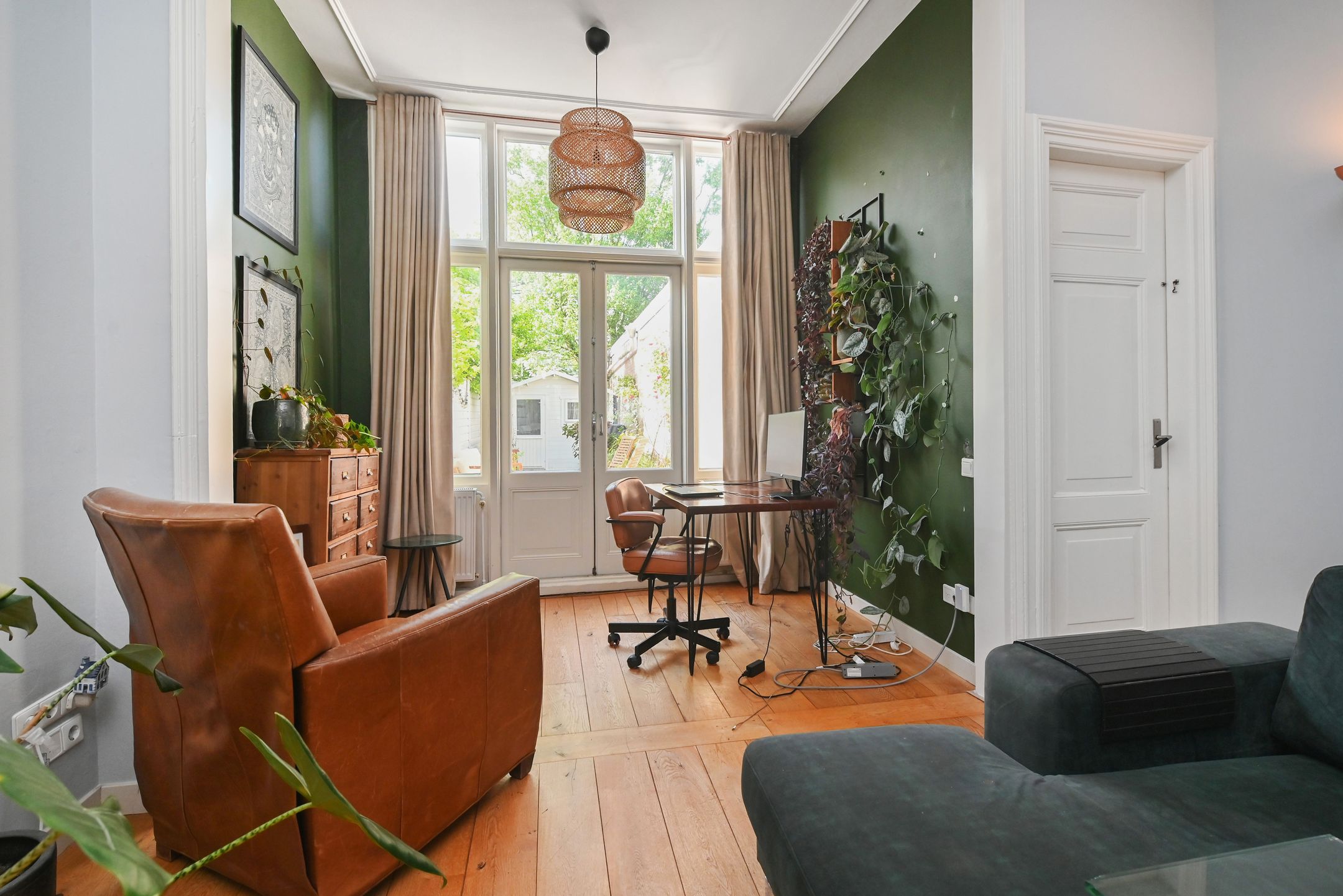 Photo 15 of Obrechtstraat 250