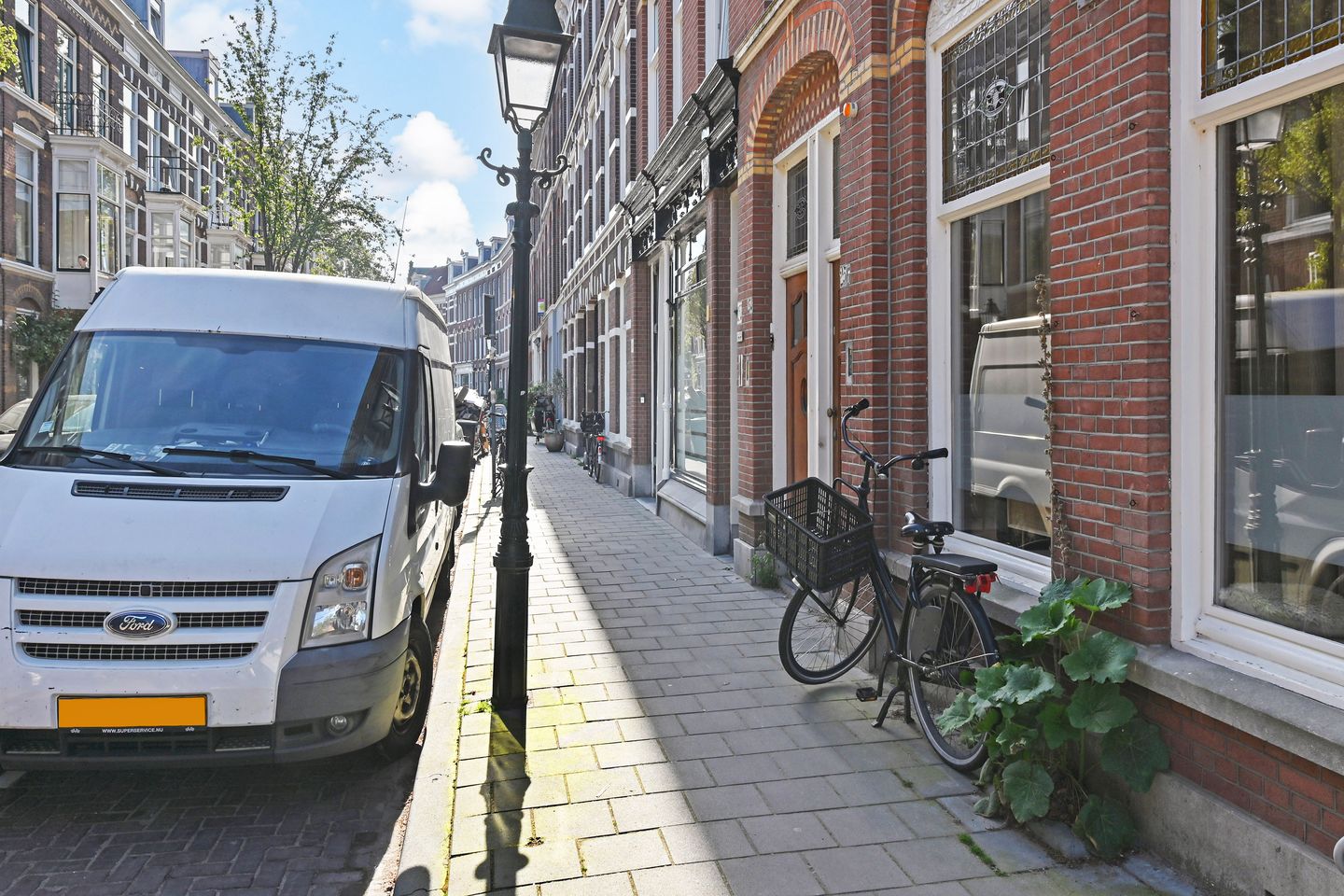 Photo 40 of Obrechtstraat 250