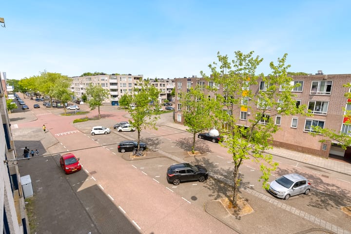 Foto 10 van Barbusselaan 252