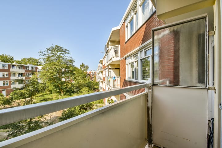 Foto 4 van Riouwstraat 128