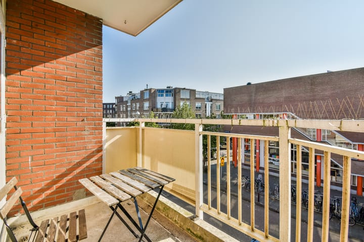 Foto 7 van Riouwstraat 128