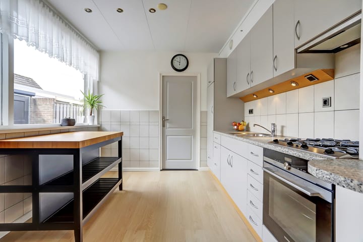 Foto 17 van Goudenregenstraat 32