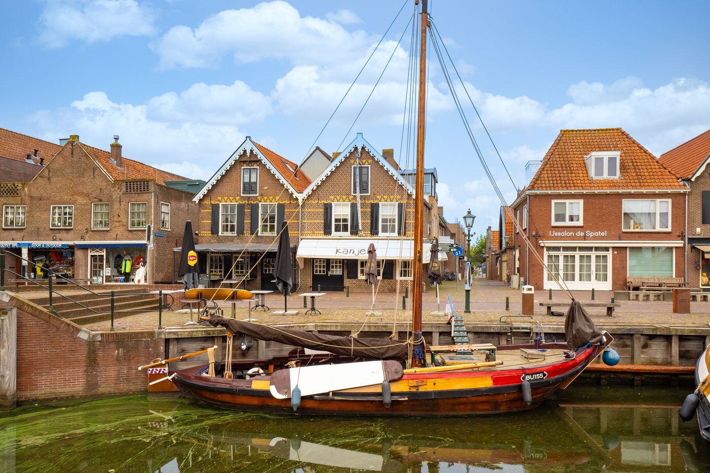 View photo 3 of Oude Schans 9