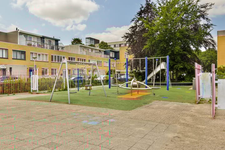 Foto 3 van Maaseikstraat 16