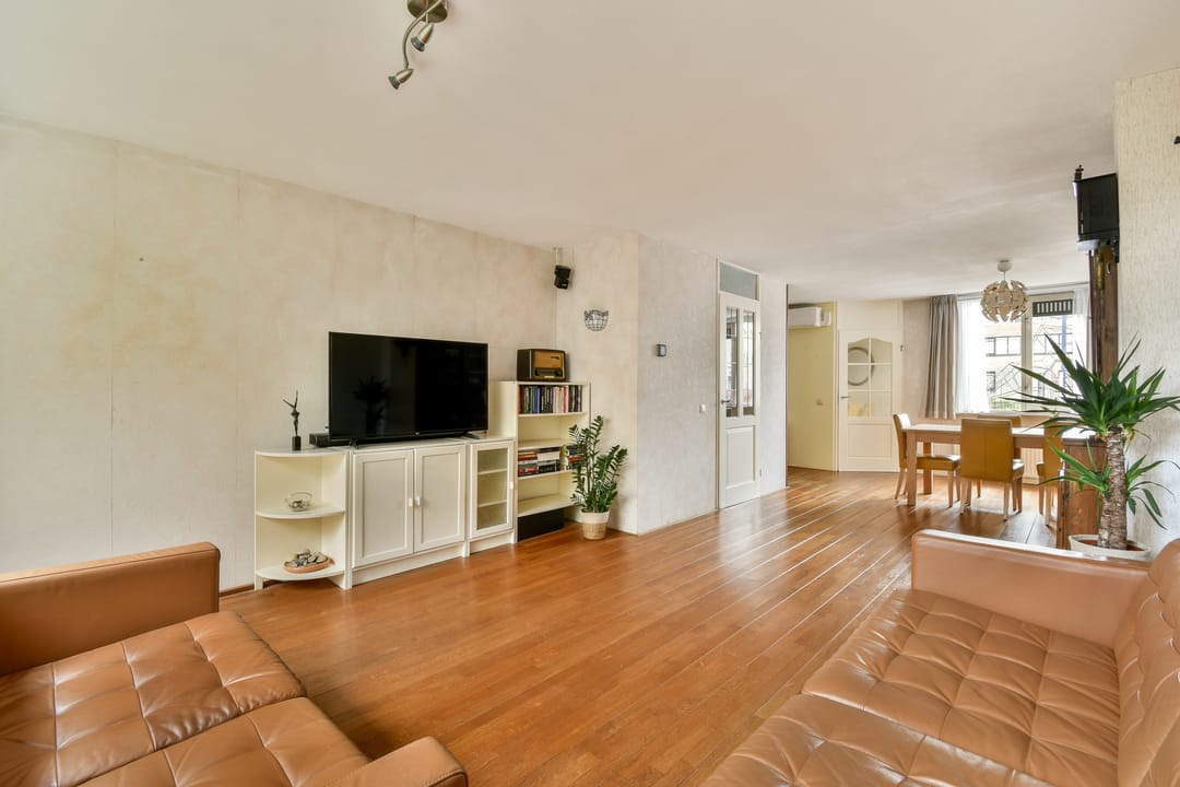 Foto 8 van Maaseikstraat 16