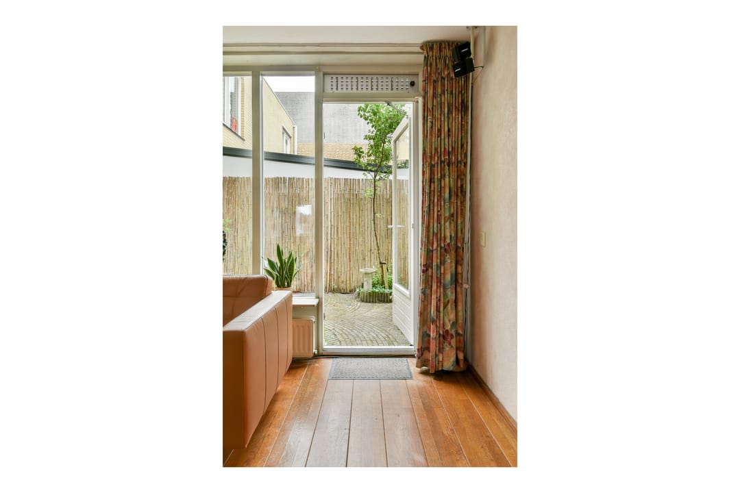 Foto 13 van Maaseikstraat 16