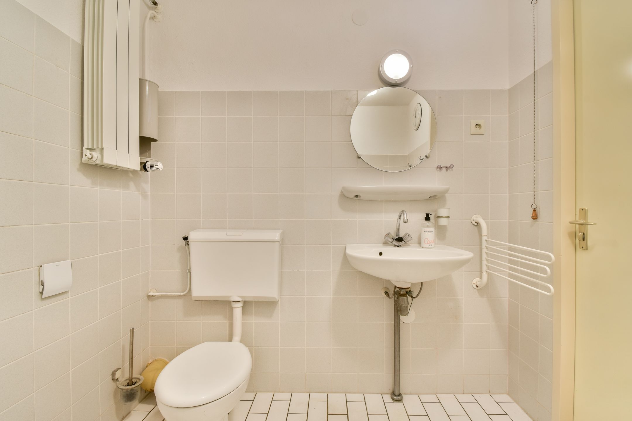 Foto 21 van Maaseikstraat 16