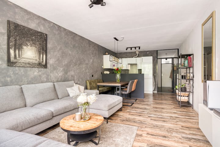 Foto 2 van Middellaan 256