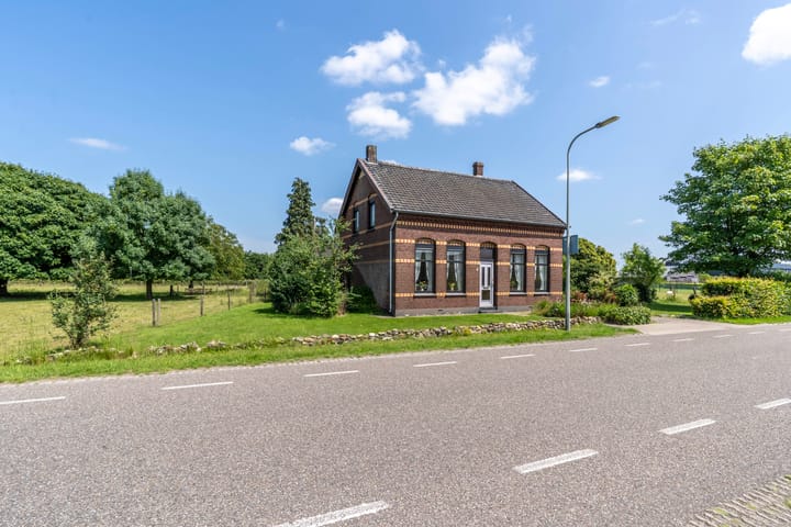 Foto 5 van Oirloseweg 1