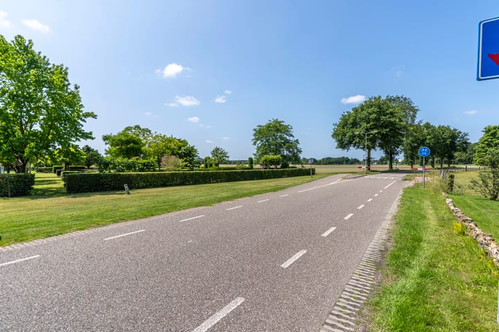 Photo 11 of Oirloseweg 1