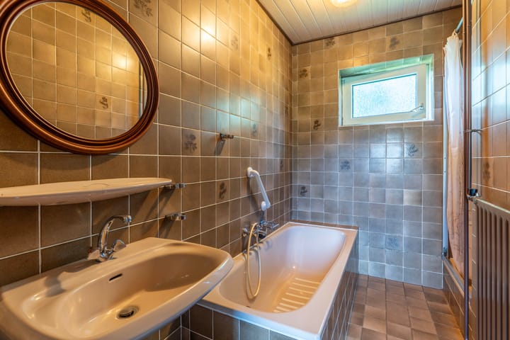 Photo 36 of Oirloseweg 1