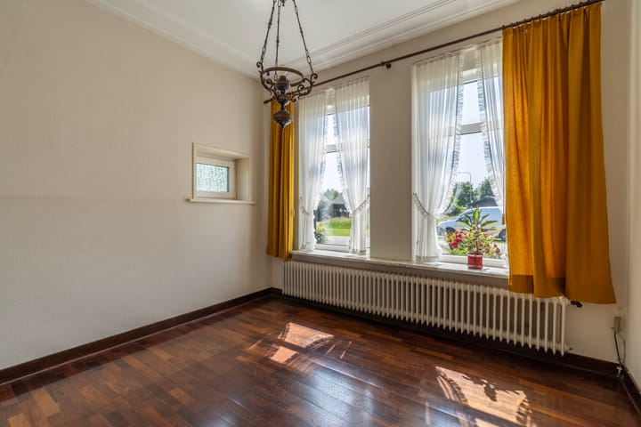 Photo 55 of Oirloseweg 1