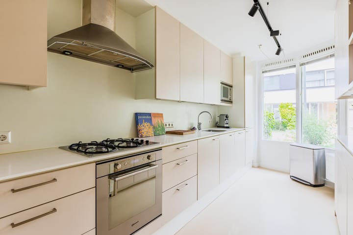 Foto 18 van Frederica Zeijdelaarweg 18