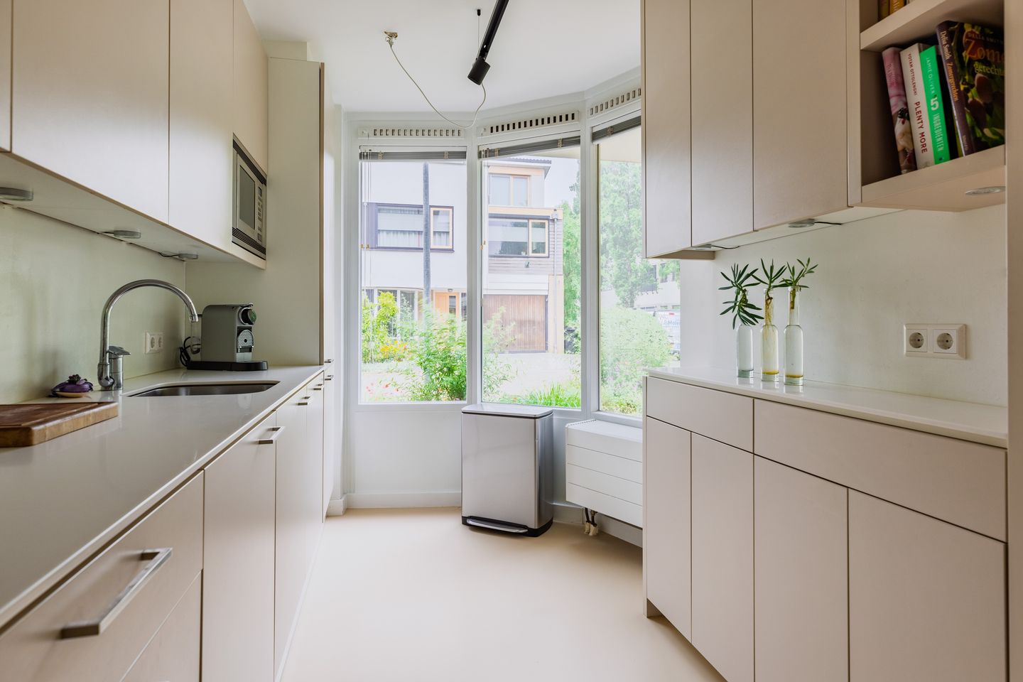 Photo 19 of Frederica Zeijdelaarweg 18