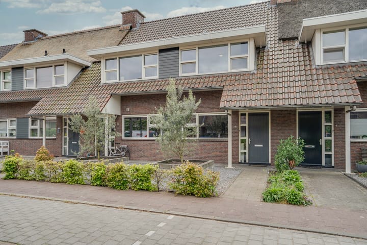 Foto 1 van Broeksteen 6