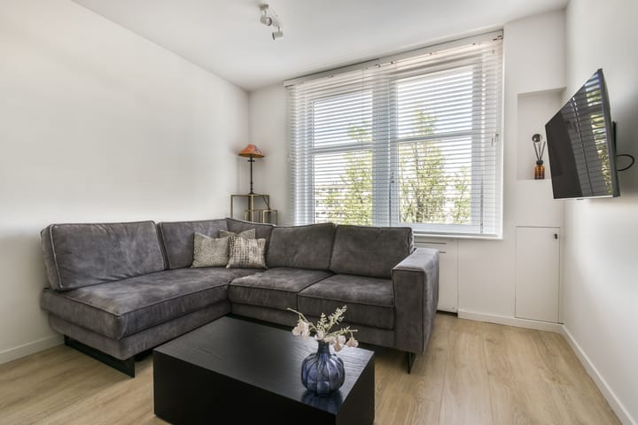 Foto 4 van Postjeskade 35-2