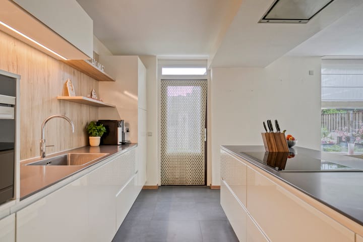 Foto 11 van Zwerfvelden 27