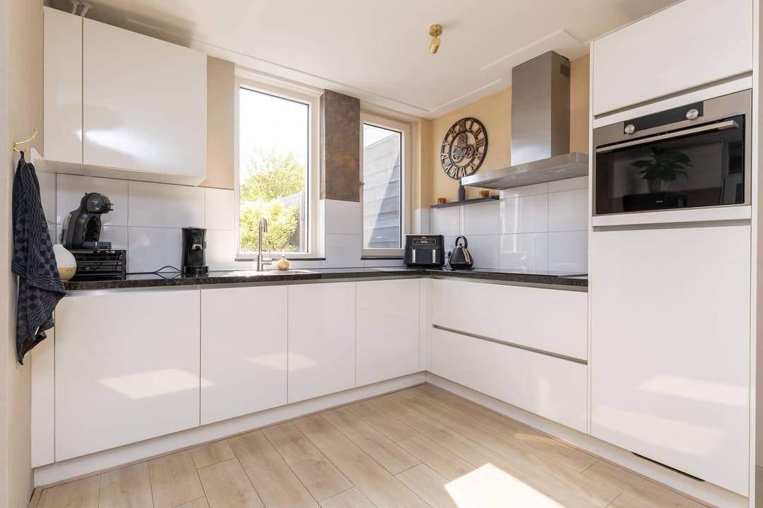 Foto 11 van Sebastiaan Centenweg 100