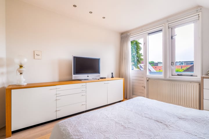 Foto 32 van M. Wibautstraat 11