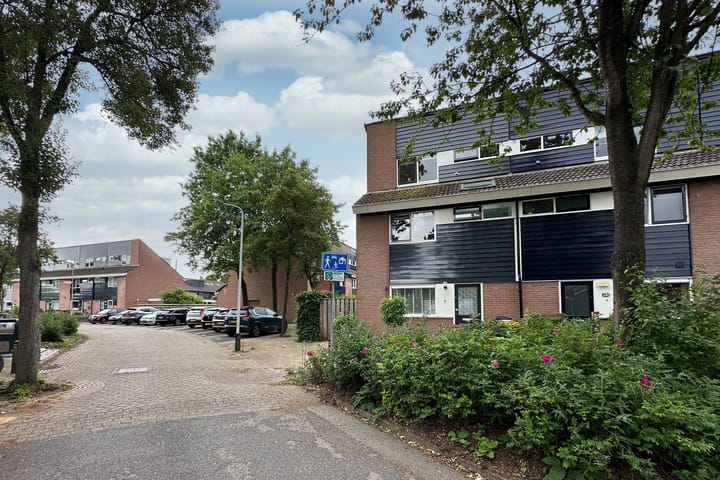 Foto 2 van Brugakker 5701