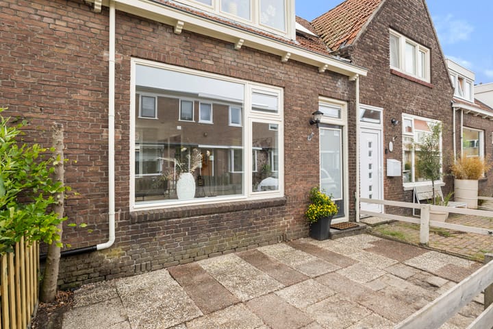 Photo 36 of Frans Halsstraat 13