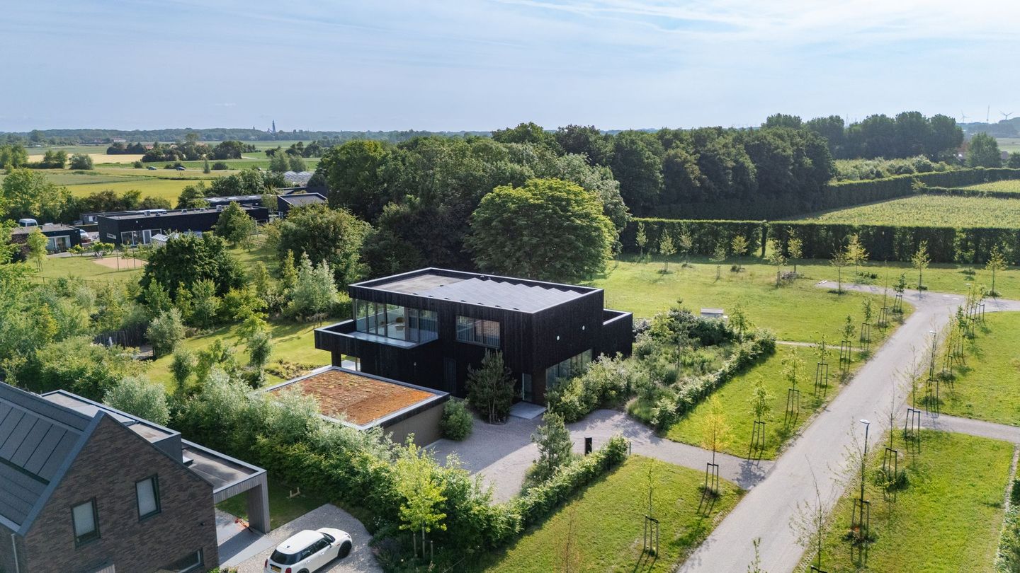 Foto 40 van van der Manderelaan 11