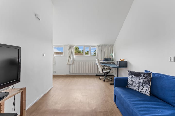 Photo 36 of Esdoorndreef 88