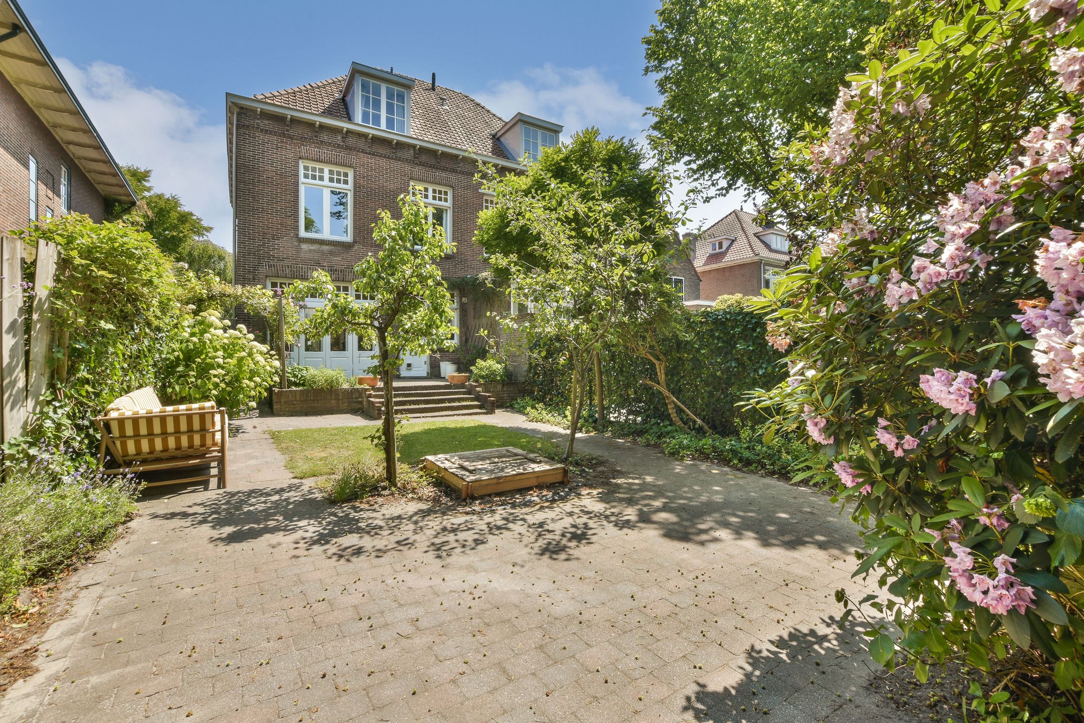 Foto 12 van Mecklenburglaan 29