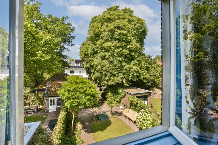 Foto 22 van Mecklenburglaan 29