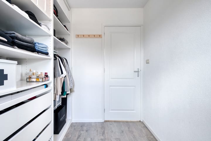 Photo 28 of Narcisstraat 12