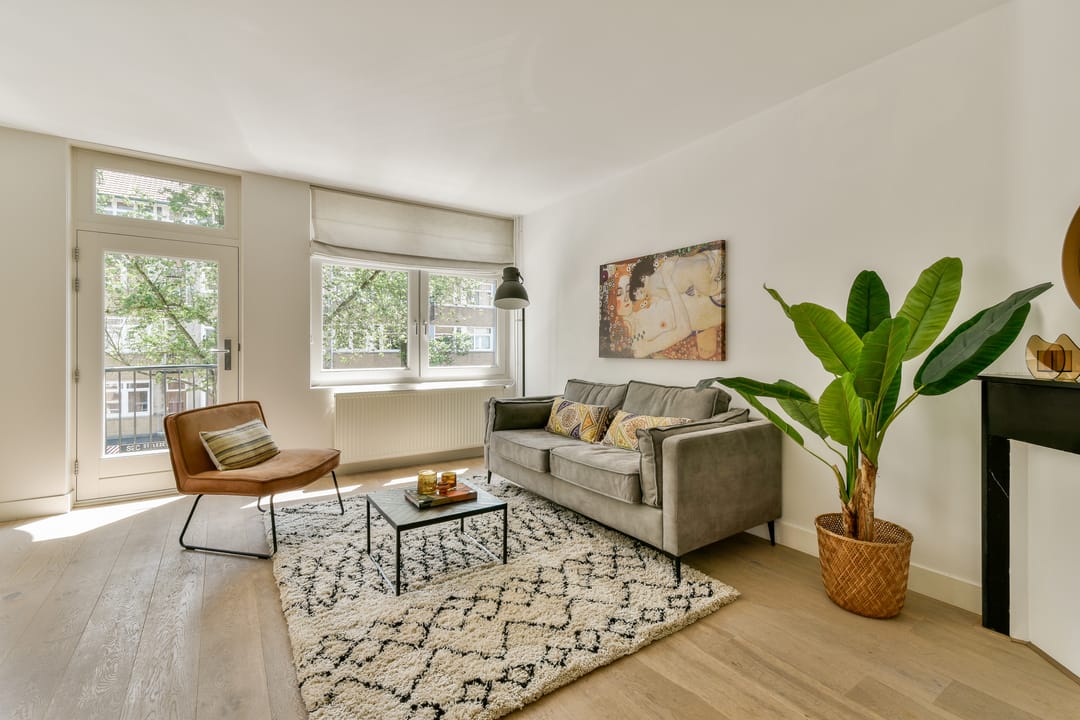 Photo 2 of Aalsmeerweg 62-2