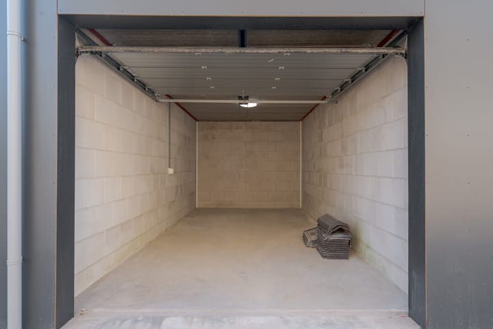 Foto 9 van Moerheimstraat 4