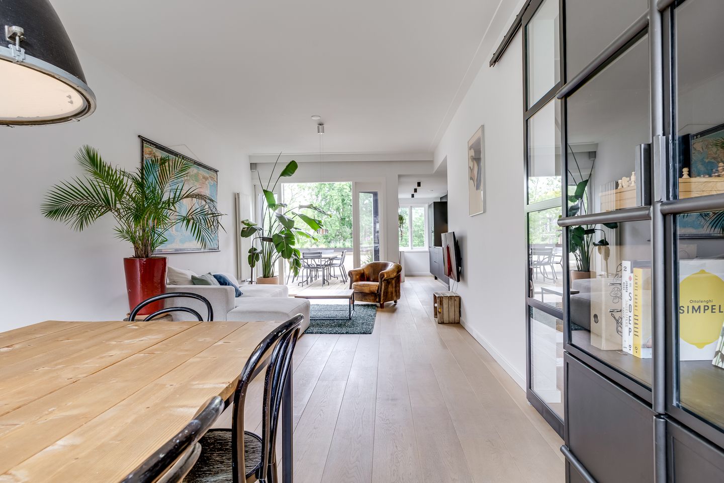 Foto 10 van Wolvenstraat 58