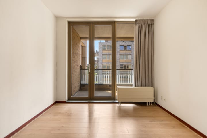 Photo 11 of Andreasplein 92